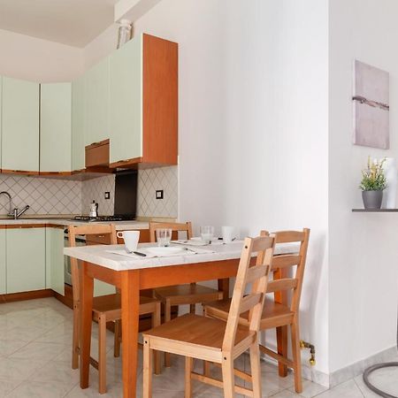 Stazione Centrale Cozy And Functional Flat Milan Exterior photo
