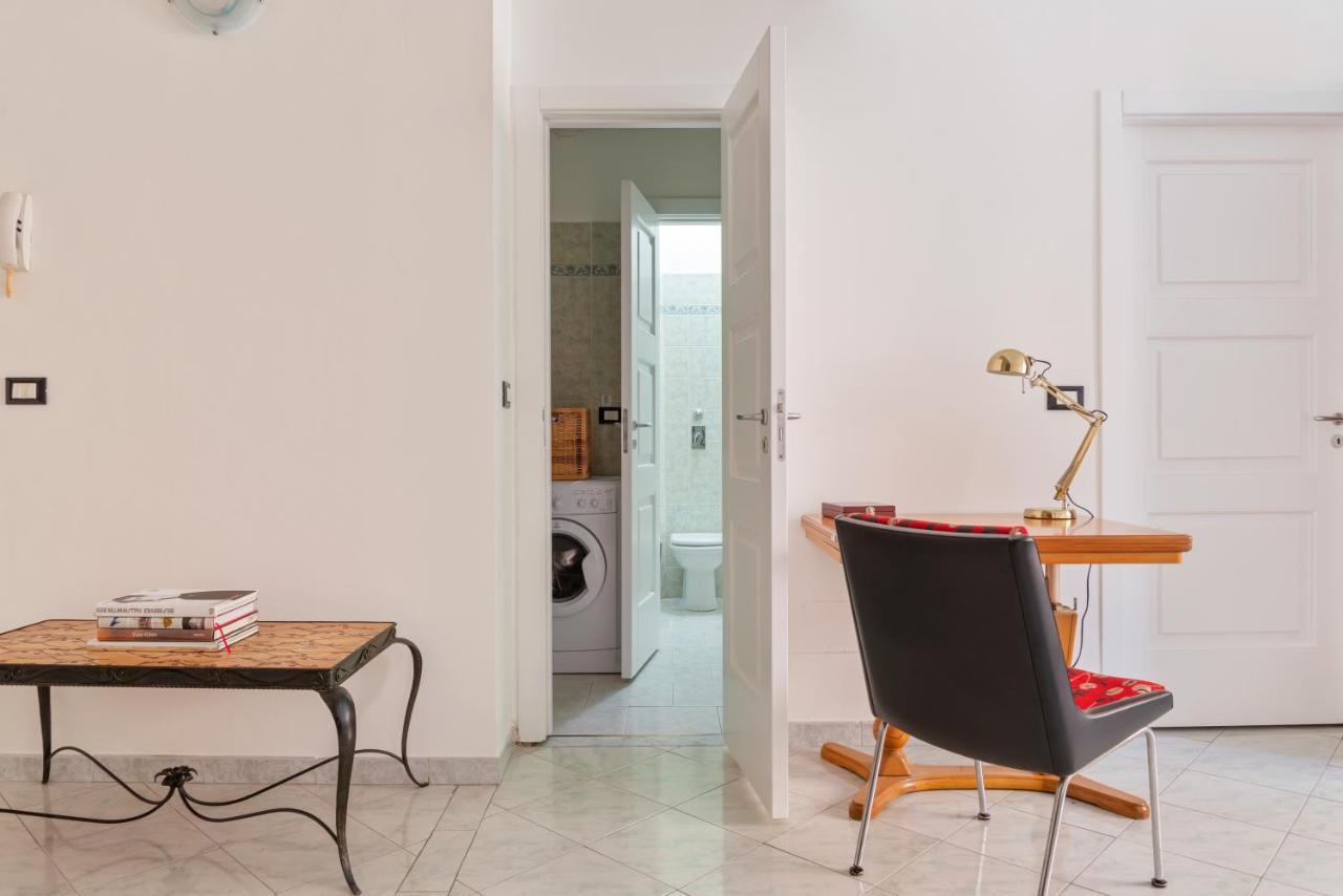 Stazione Centrale Cozy And Functional Flat Milan Exterior photo